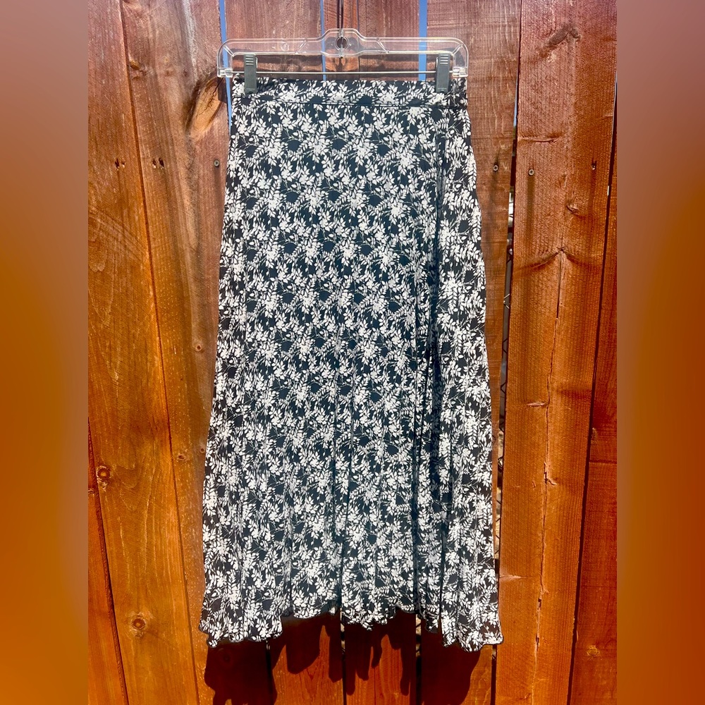 Japna Floral Maxi Skirt
